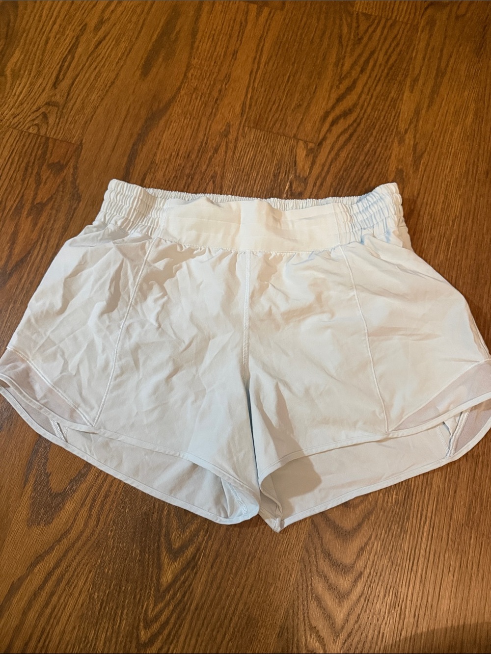 lululemon athletica Hotty Hot High Rise Lined 4” shorts - powder blue